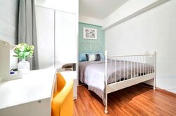 Lucky Plaza (D9), Apartment #457622221